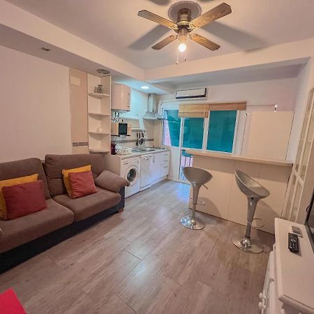 Bonito Apartamento Cerca Del Puerto Málaga Buitenkant foto