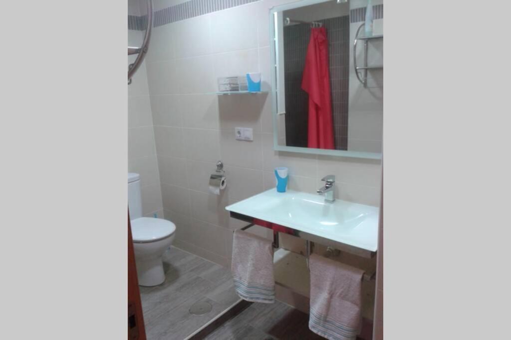 Bonito Apartamento Cerca Del Puerto Málaga Buitenkant foto